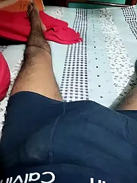 riojonie69 online show from November 6, 2025, 5:39 pm