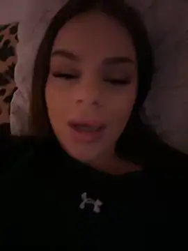 mrsbellanova online show from February 1, 2026, 4:27 pm