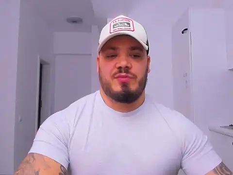 Snapshot of ZackMasterss chatting on February 15, 2026, 2:23 am ZackMasterss online show from February 15, 2026, 2:23 am