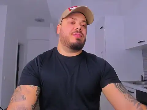 Snapshot of ZackMasterss chatting on February 6, 2026, 4:08 am ZackMasterss online show from February 6, 2026, 4:08 am