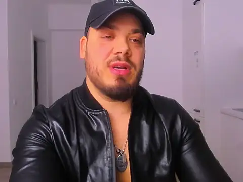 Snapshot of ZackMasterss chatting on February 24, 2026, 9:26 pm ZackMasterss online show from February 24, 2026, 9:26 pm