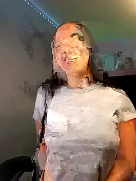 SallyWhitee online show from March 7, 2026, 5:58 am