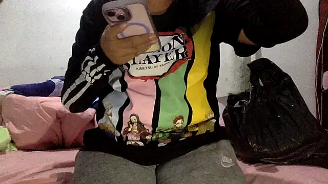 sharonlopez9611 online show from October 25, 2025, 3:17 am