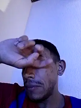 Mineirinho043 online show from March 6, 2025, 4:08 am