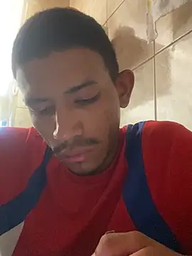 Mineirinho043 online show from March 12, 2025, 11:32 am