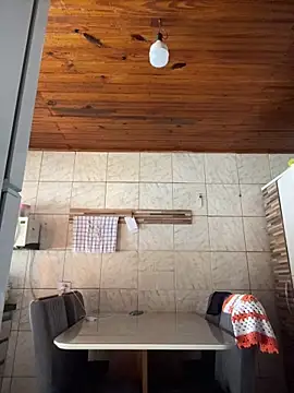 Snapshot of Mineirinho043 chatting on December 17, 2025, 12:10 pm Mineirinho043 online show from December 17, 2025, 12:10 pm