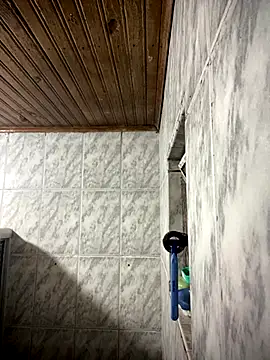 Mineirinho043 online show from October 28, 2025, 10:31 pm