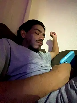 Snapshot of Mineirinho043 chatting on November 9, 2025, 11:20 pm Mineirinho043 online show from November 9, 2025, 11:20 pm