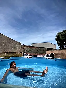 Snapshot of Mineirinho043 chatting on November 27, 2025, 4:40 pm Mineirinho043 online show from November 27, 2025, 4:40 pm