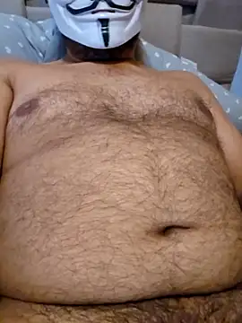 Snapshot of El_inge_oso chatting on December 18, 2025, 10:35 pm El inge oso online show from December 18, 2025, 10:35 pm