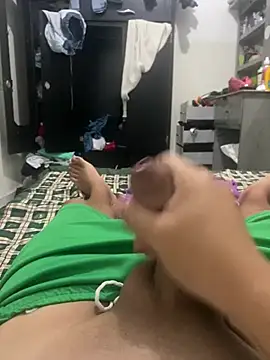 Eduardo08000 online show from June 29, 2026, 11:48 pm