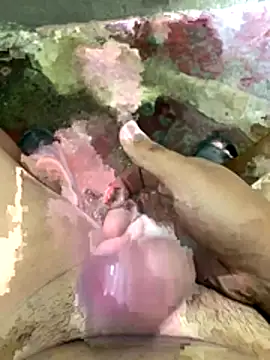 Eduardo08000 online show from December 13, 2025, 8:04 pm