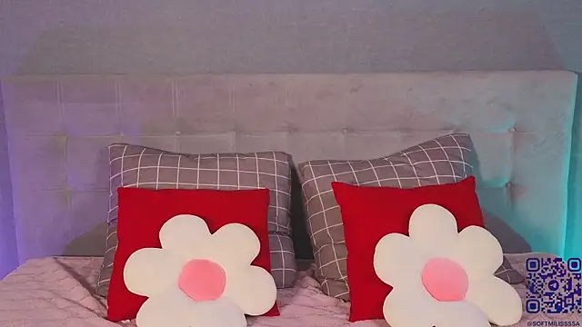 soft babe online show from May 29, 2026, 4:57 pm