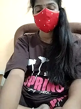 Snapshot of fuungirl38 chatting on October 20, 2025, 5:35 pm fuungirl38 online show from October 20, 2025, 5:35 pm