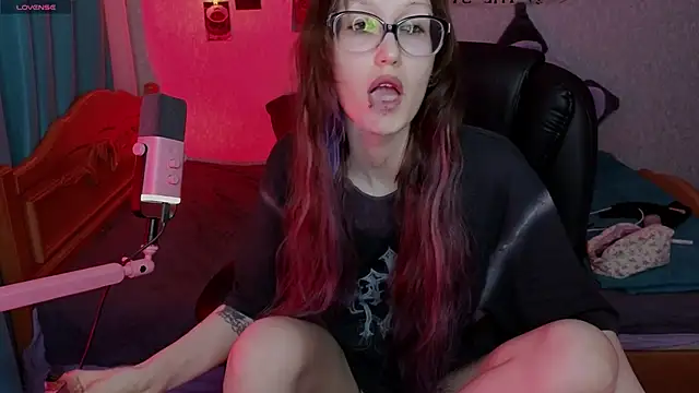 lissaros online show from March 24, 2026, 8:42 pm