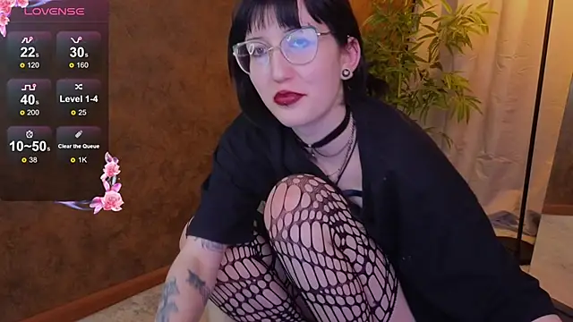 lissaros online show from March 11, 2025, 11:44 am