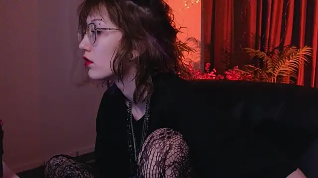 Snapshot of lissaros chatting on January 12, 2026, 5:14 am lissaros online show from January 12, 2026, 5:14 am