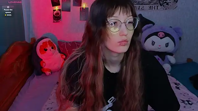 Snapshot of lissaros chatting on February 19, 2026, 9:06 am lissaros online show from February 19, 2026, 9:06 am