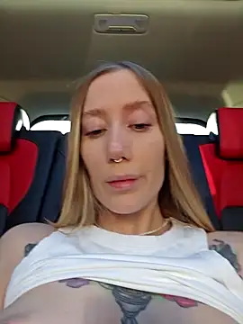 Snapshot of Pussy_Drive03 chatting on February 11, 2025, 8:26 am Pussy Drive03 online show from February 11, 2025, 8:26 am