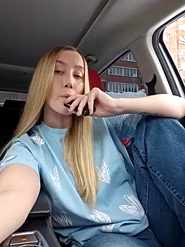 Snapshot of Pussy_Drive03 chatting on February 10, 2026, 5:06 am Pussy Drive03 online show from February 10, 2026, 5:06 am