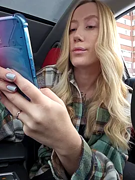 Snapshot of Pussy_Drive03 chatting on December 18, 2025, 7:13 am Pussy Drive03 online show from December 18, 2025, 7:13 am