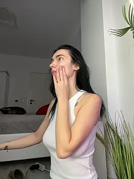 Snapshot of Celine_Roxelle chatting on January 13, 2026, 12:53 pm Celine Roxelle online show from January 13, 2026, 12:53 pm