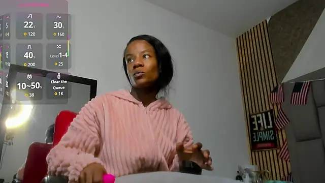 Snapshot of dafnnelewis chatting on September 9, 2025, 11:30 am dafnnelewis online show from September 9, 2025, 11:30 am