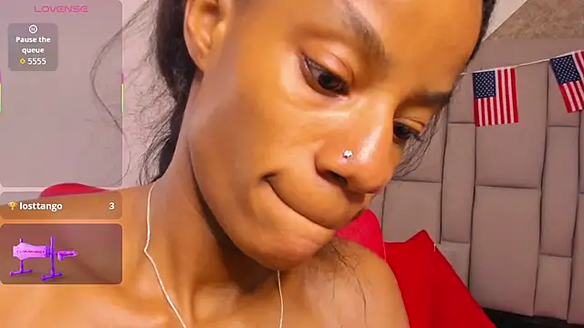 Snapshot of dafnnelewis chatting on September 16, 2025, 11:33 am dafnnelewis online show from September 16, 2025, 11:33 am