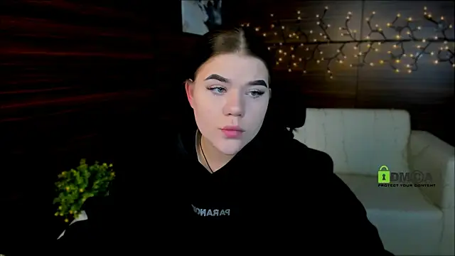 elmira rose online show from February 11, 2025, 10:14 am