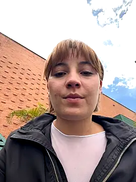 Snapshot of Maggie_Geller chatting on December 4, 2025, 6:40 pm Maggie Geller online show from December 4, 2025, 6:40 pm