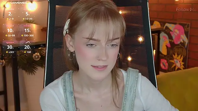 Snapshot of KiraMontoya chatting on June 27, 2026, 8:48 pm KiraMontoya online show from June 27, 2026, 8:48 pm