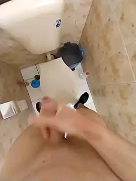 Good boy000 online show from February 17, 2025, 1:00 pm