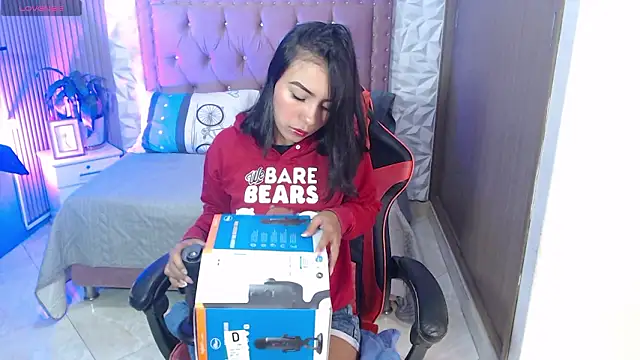 julieta fn online show from March 14, 2026, 2:12 pm