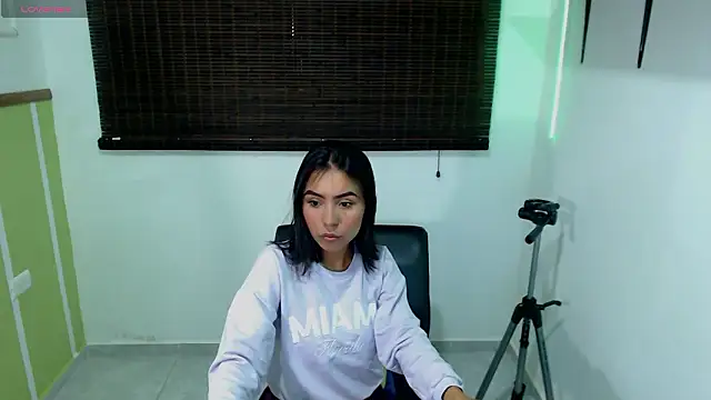 julieta fn online show from March 16, 2026, 3:04 pm