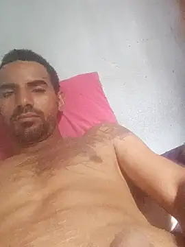 Kesleytmk online show from November 3, 2025, 1:58 pm