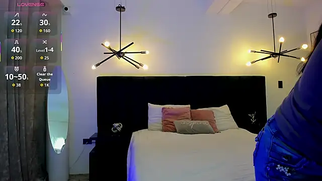 Snapshot of nattashaa7 chatting on October 20, 2025, 11:44 am nattashaa7 online show from October 20, 2025, 11:44 am