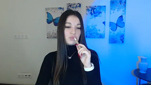 Eva Eldis online show from February 10, 2025, 4:04 pm