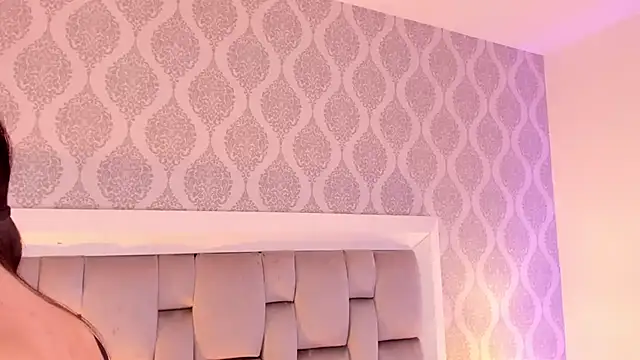 Snapshot of meloddy_parker chatting on March 18, 2025, 5:44 pm meloddy parker online show from March 18, 2025, 5:44 pm