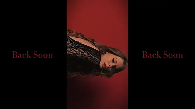 rosy black  online show from April 27, 2026, 7:01 pm