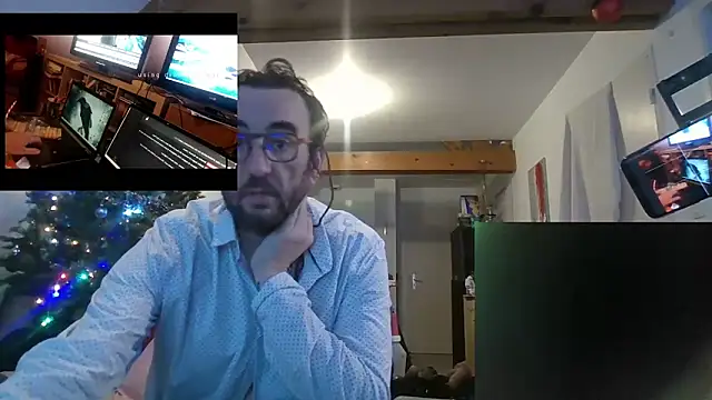 Snapshot of Mastersanges chatting on December 19, 2025, 6:10 pm Mastersanges online show from December 19, 2025, 6:10 pm