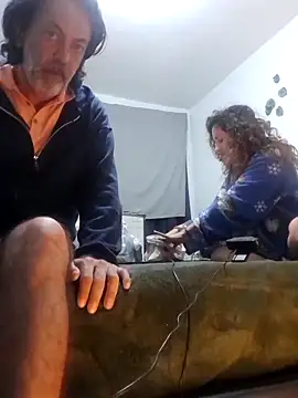 Snapshot of jeans_and_emma chatting on November 7, 2025, 3:22 am jeans and emma online show from November 7, 2025, 3:22 am