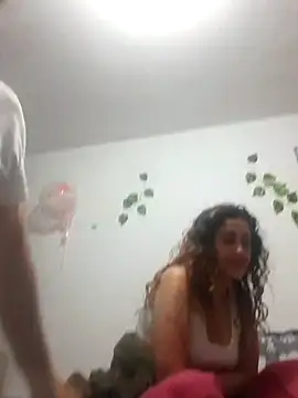 Snapshot of jeans_and_emma chatting on November 11, 2025, 2:28 am jeans and emma online show from November 11, 2025, 2:28 am