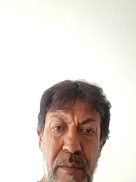 Snapshot of jeans_and_emma chatting on March 18, 2025, 5:23 pm jeans and emma online show from March 18, 2025, 5:23 pm