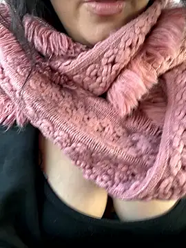 Snapshot of Loveblackzilla chatting on November 8, 2025, 1:25 pm Loveblackzilla online show from November 8, 2025, 1:25 pm