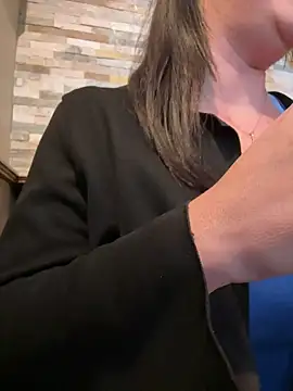 Snapshot of Loveblackzilla chatting on October 1, 2025, 12:31 pm Loveblackzilla online show from October 1, 2025, 12:31 pm