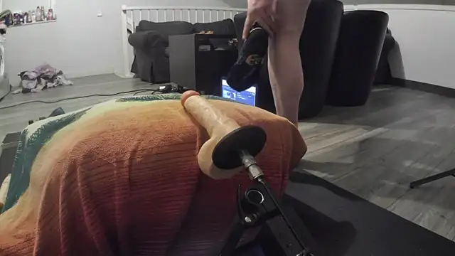 YourLoveBoyKevin online show from March 27, 2026, 10:11 pm