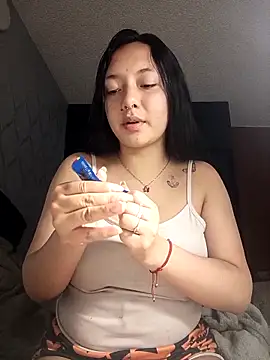 CuteHarper online show from October 2, 2025, 4:05 am