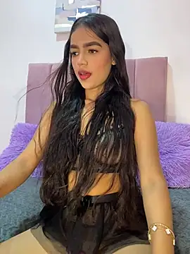 Snapshot of trex_x chatting on February 2, 2026, 7:24 pm trex x online show from February 2, 2026, 7:24 pm