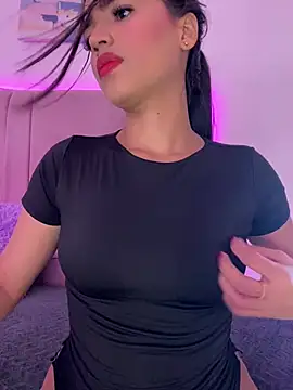 Snapshot of trex_x chatting on February 16, 2026, 6:50 pm trex x online show from February 16, 2026, 6:50 pm