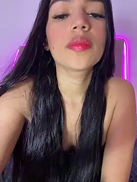 Snapshot of trex_x chatting on February 23, 2026, 6:19 pm trex x online show from February 23, 2026, 6:19 pm